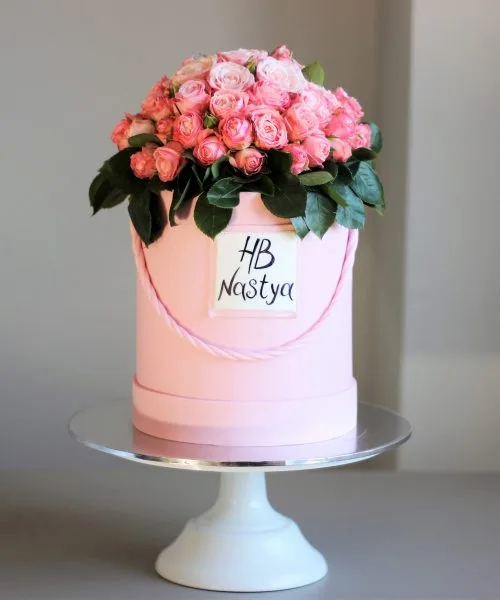 Торт Коробка С Цветами 314