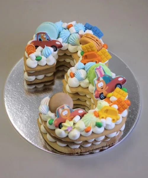 Торт Цифра Котёнок и Волшебный Гараж 586