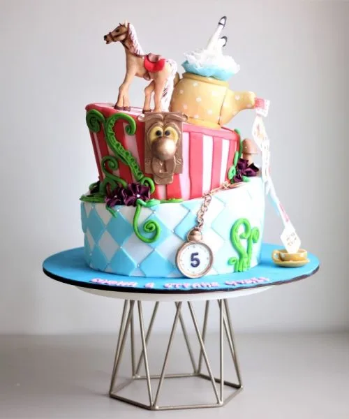 Торт Алиса В Стране Чудес 815