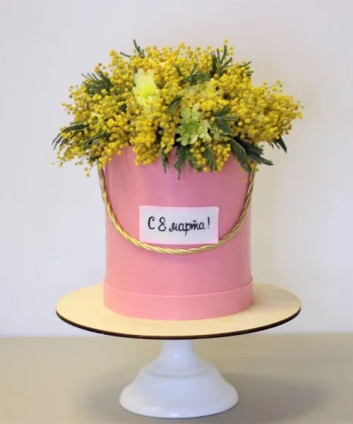 Торт Коробка С Цветами 770