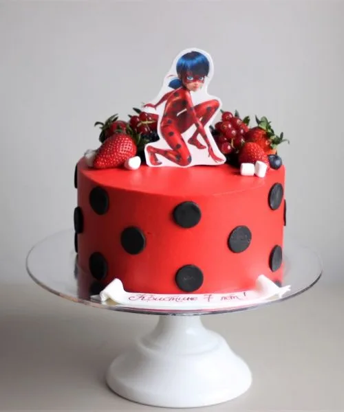 Торт Леди Баг 835