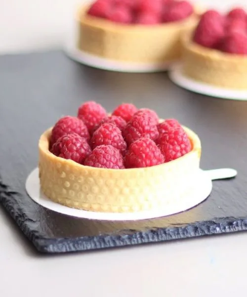 Пирожное Ягодная Тарталетка 1698