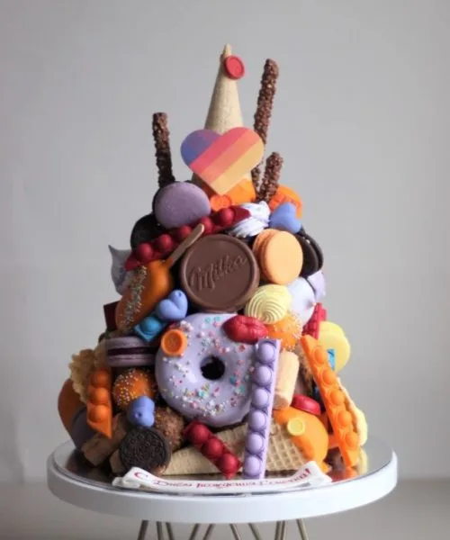 Торт Горка Попит & Социальные Сети 1749