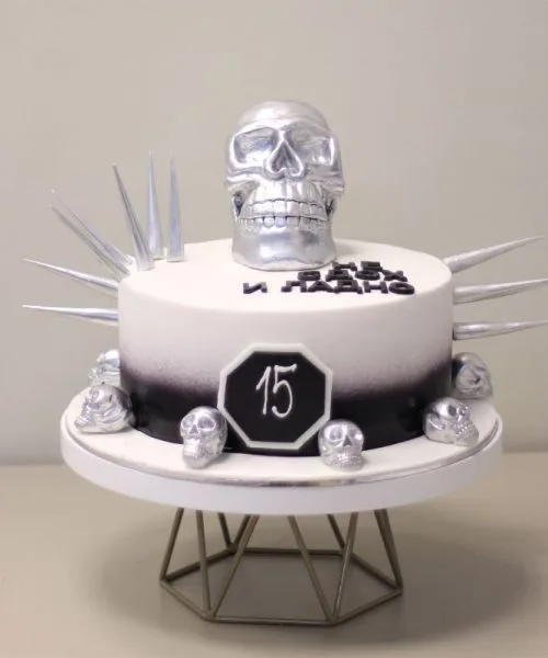 Торт Череп 1813