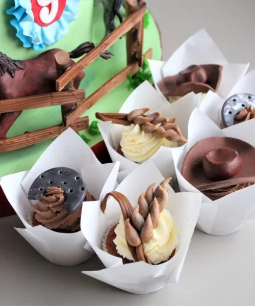 Кап-кейк Ковбой 2445