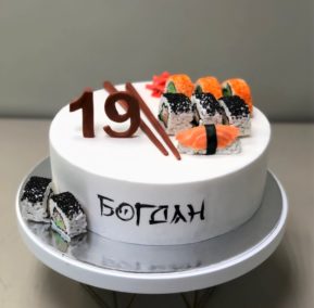 Торт Роллы 3014
