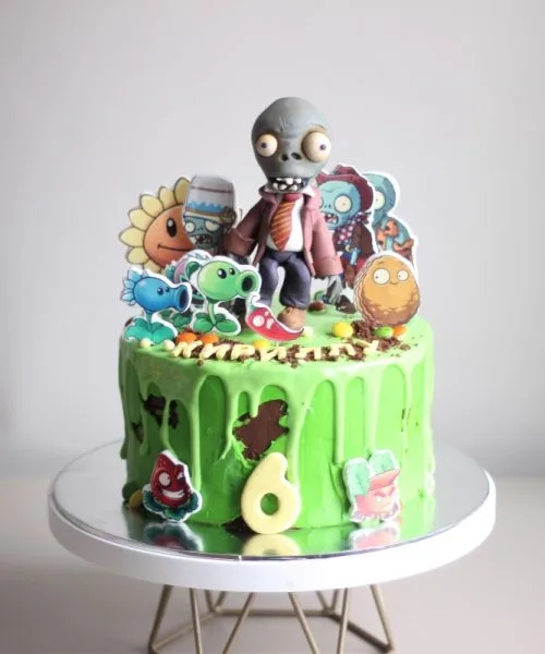 Торт Зомби Против Растений 3028