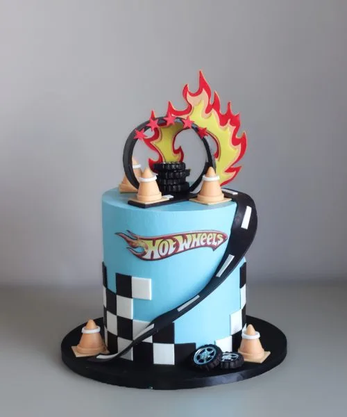 Торт Хот Вилс 7514